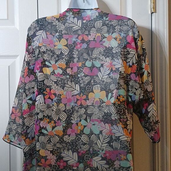 Lularoe  Floral Sheer Flowy Draped Long Cardigan Kimono Duster Sz M NWOT - Picture 7 of 8